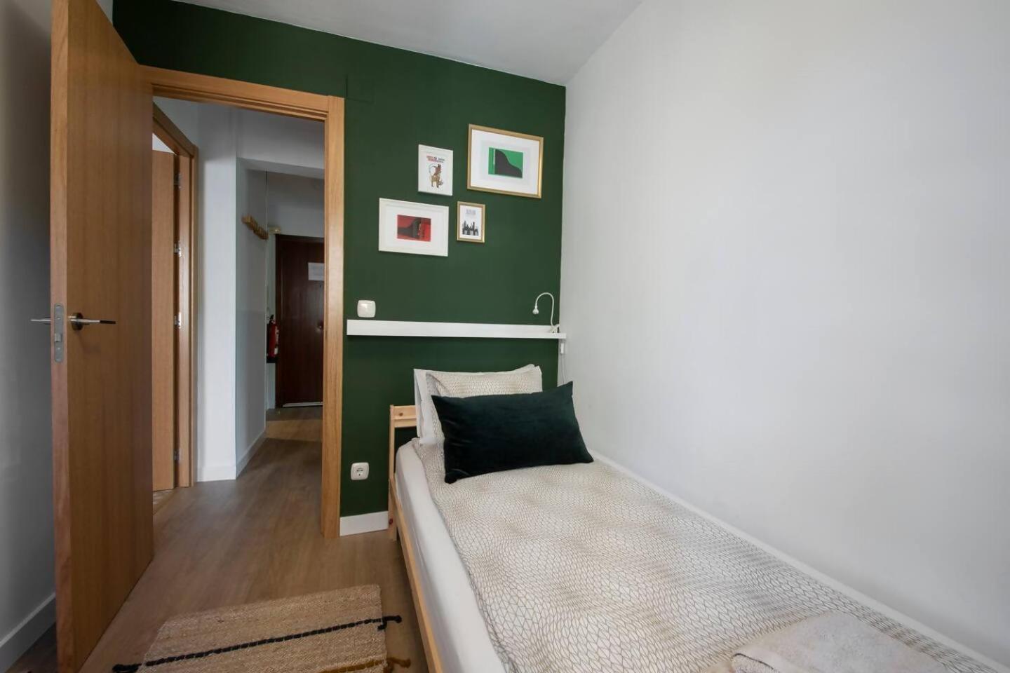 Acogedor Apartamento A 10 Minutos De La Ciudad Renteria Luaran gambar