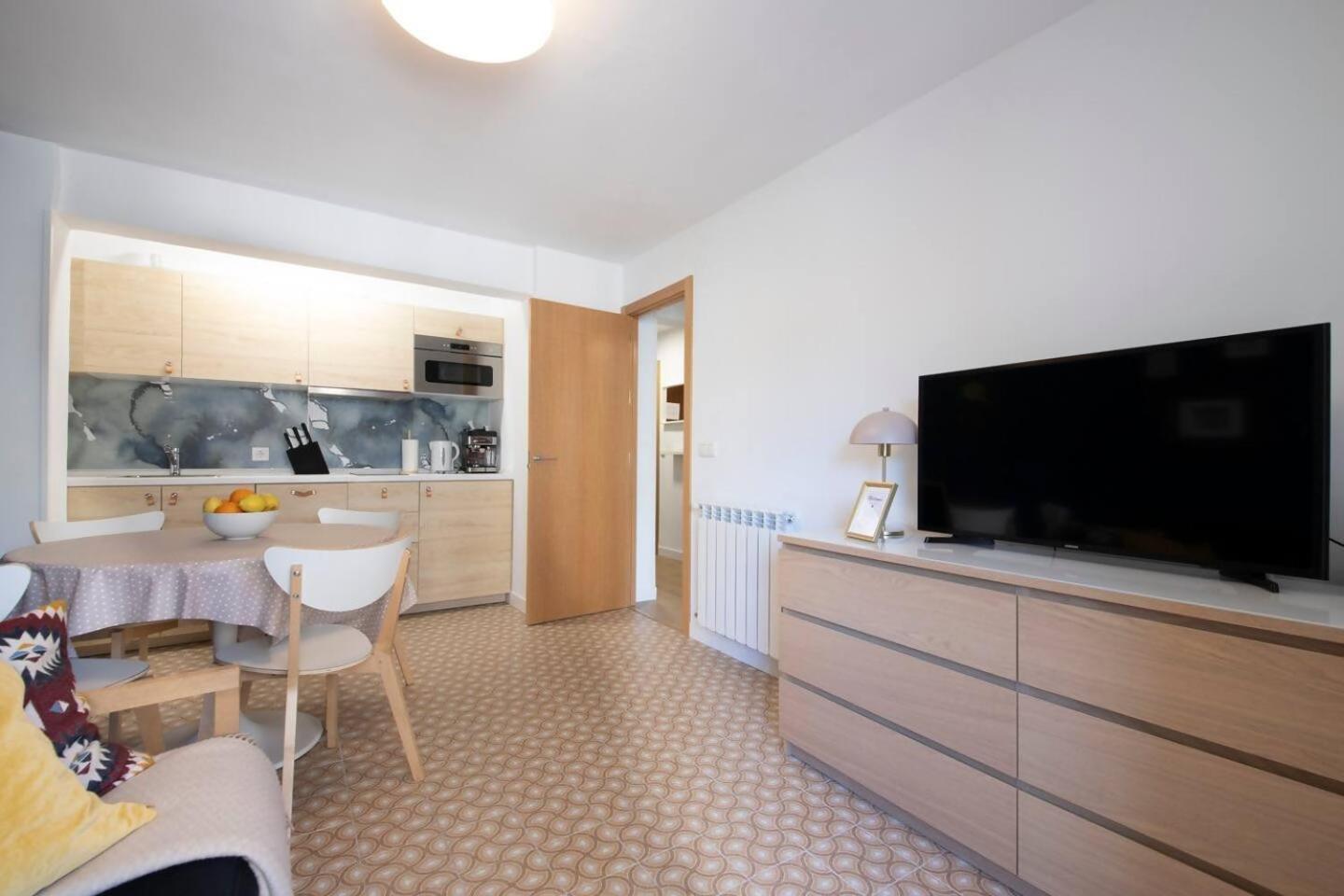 Acogedor Apartamento A 10 Minutos De La Ciudad Renteria Luaran gambar